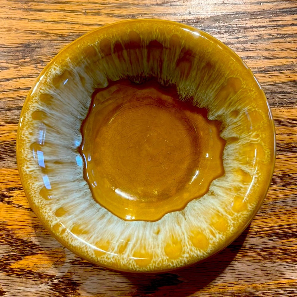 Canonsburg Pottery Butterscotch Bowl. Gold w/ Drip Border Vintage 1967